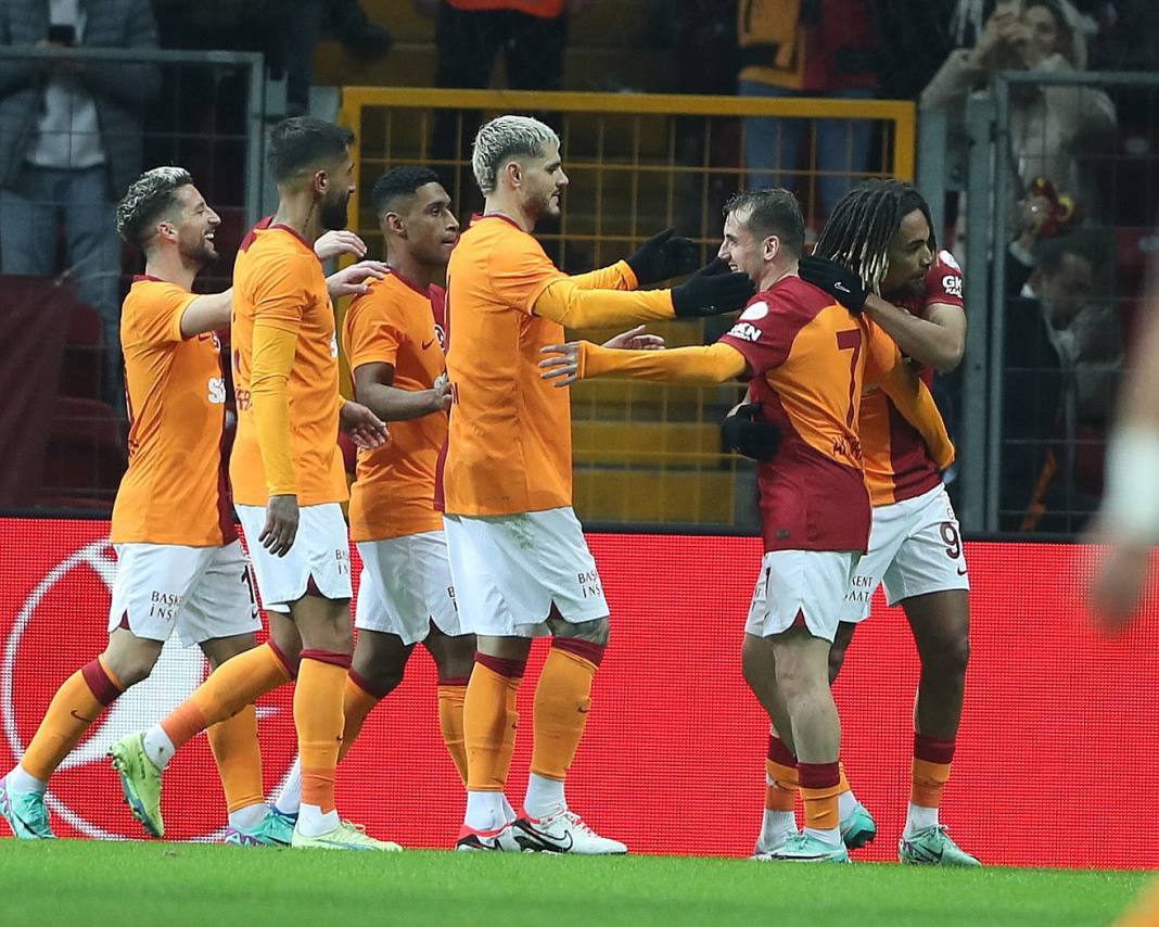 Galatasaray - Adana Demirspor maçından en özel fotoğraflar 21